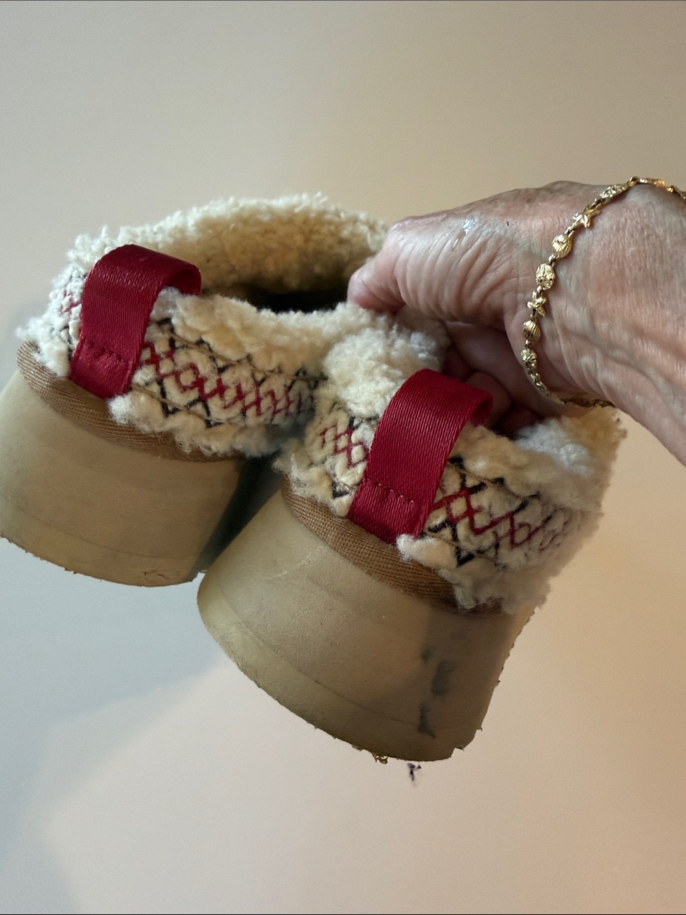 UGG Tazz Heritage Braid Slipper Size 10(41) - Picture 11 of 12